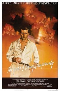دانلود فیلم The Year of Living Dangerously 198251713-990374877