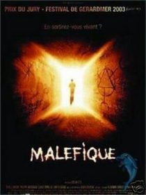 دانلود فیلم Maléfique 2002253487-1909571765