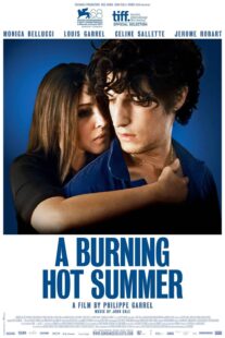 دانلود فیلم A Burning Hot Summer 2011330628-1057459264