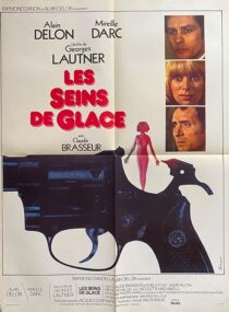 دانلود فیلم Someone Is Bleeding 1974384702-553262209