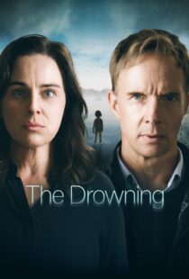 دانلود سریال The Drowning406082-1581105500