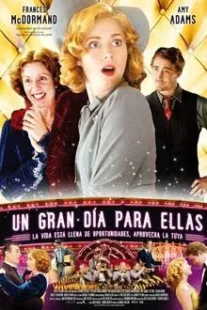 دانلود فیلم Miss Pettigrew Lives for a Day 2008425519-200223808