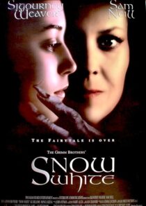 دانلود فیلم Snow White: A Tale of Terror 1997424441-1021240522